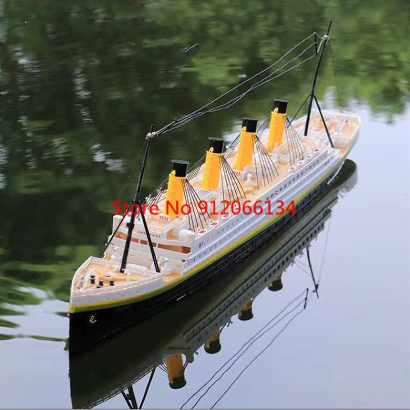 81CM Large Simulation RC Ship  - Underwater Flashlight review and price